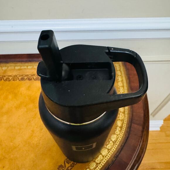 IRON FLASK Camping Hiking Hydration Stainless Steel Black 32 oz Water Bottle NEW - Picture 5 of 10